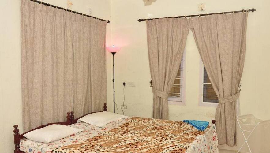J Thomas Inn Homestay, Kochi 3